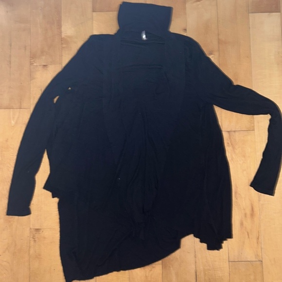 Free People Tops - Free people small turtle neck cutout